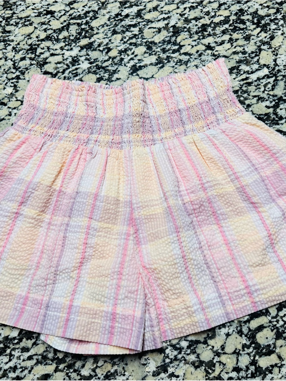 TCEC Pastel Plaid Seersucker Smocked Shorts Size Large L